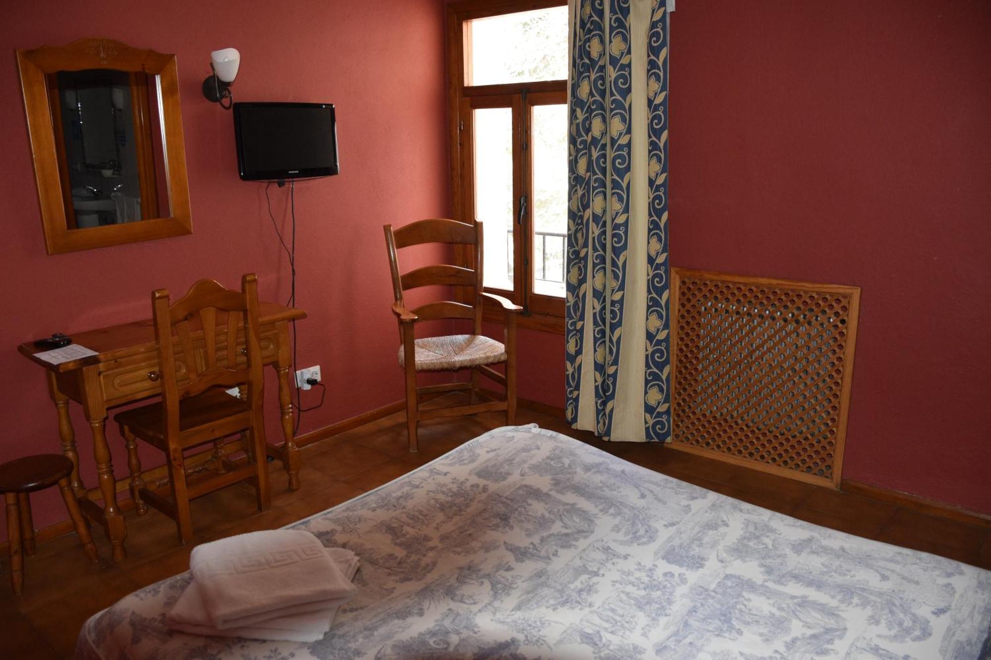 Hotel El Refugio De Juanar Ojén Exteriör bild